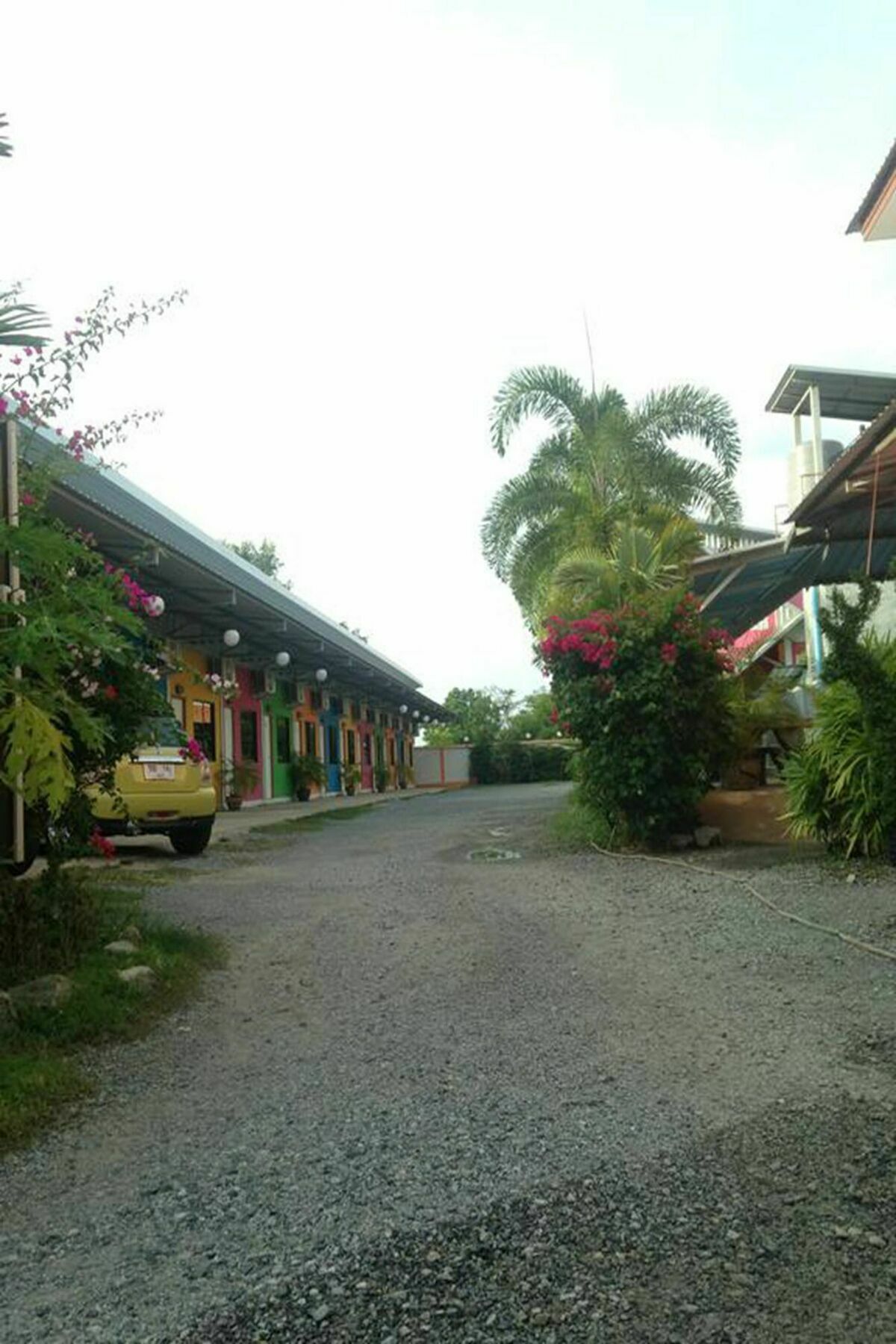 Mee Rak Vintage Hotel Bang Sare Exterior foto